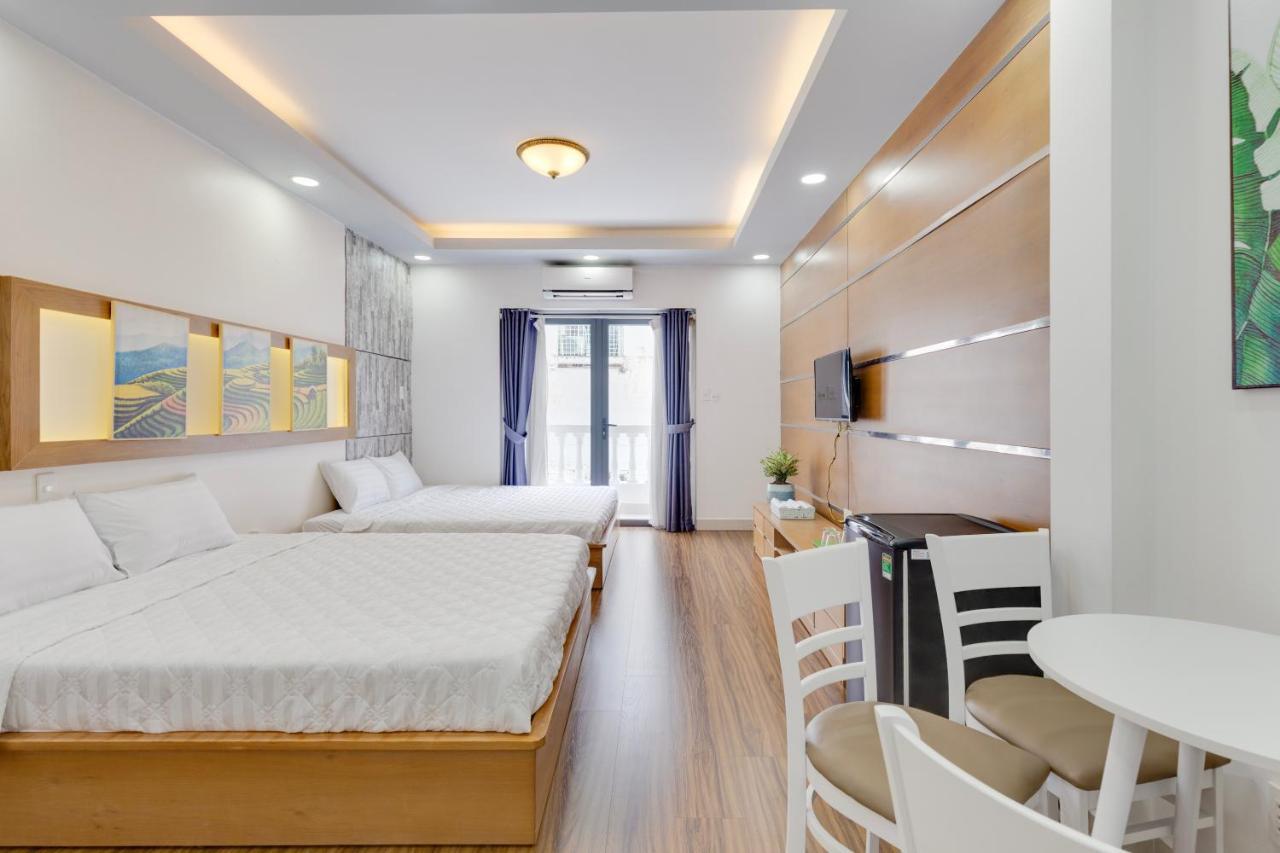 Nhà trọ Saigon Authentic - Daily Walking Morning Tour, Fresh Daily Breakfast, Gym & Rooftop Billiard