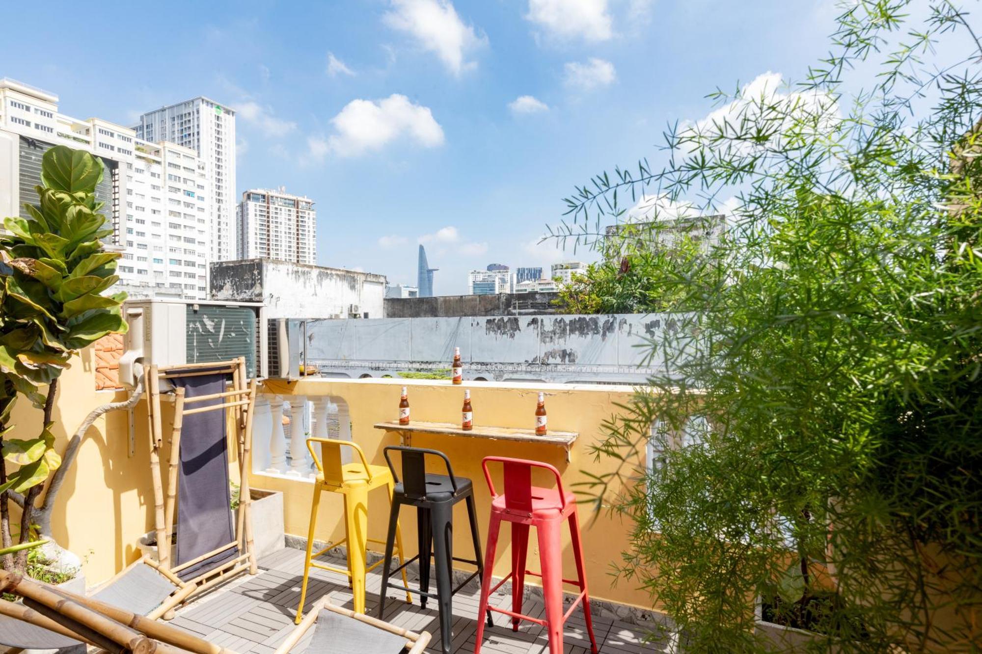 Saigon Authentic - Daily Walking Morning Tour, Fresh Daily Breakfast, Gym & Rooftop Billiard TP. Hồ Chí Minh